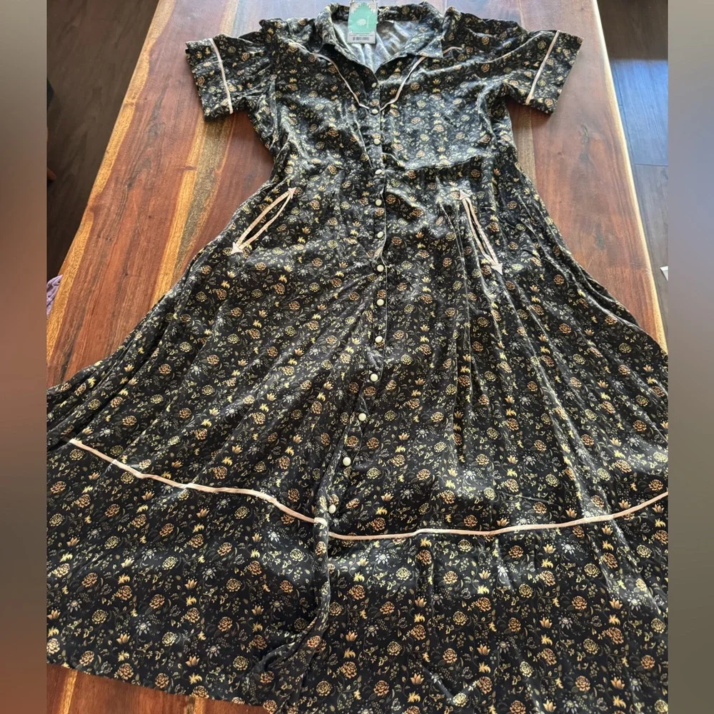 Sendero Western Prairie Floral Midi Dress NWT XL Button Front Pockets - Picture 4 of 4